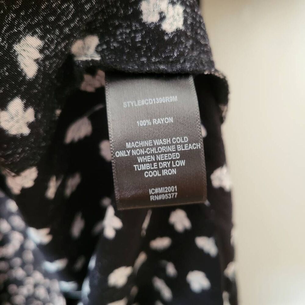 Sanctuary Smocked Floral Midi Dress Black Cream Size 2 - Picture 3 of 9